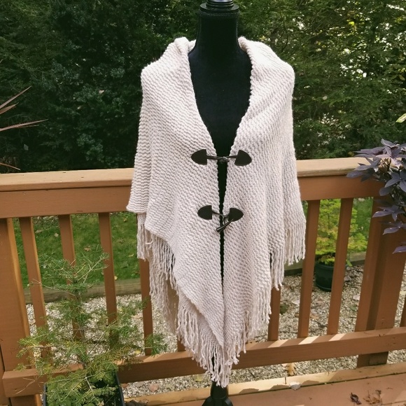 Cal style Sweaters - Cal style poncho  sweater medium large